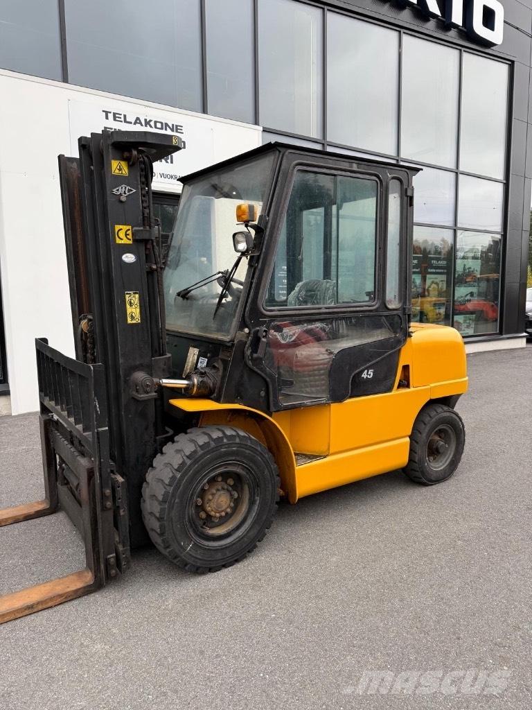 Hangcha CPCD45HW19 Diesel trucks