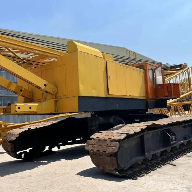 IHI CCH 1500 Track mounted cranes