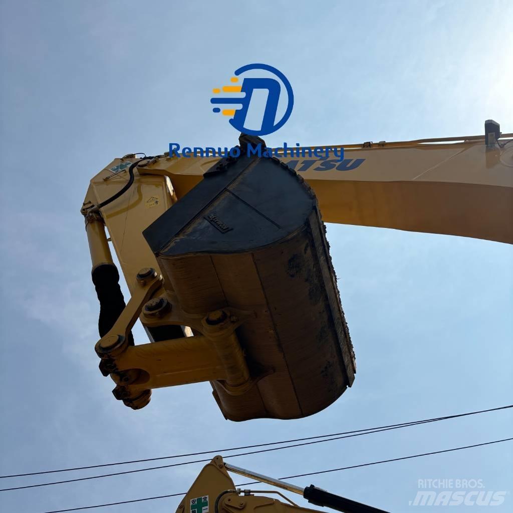 Komatsu PC450-8 Crawler excavators