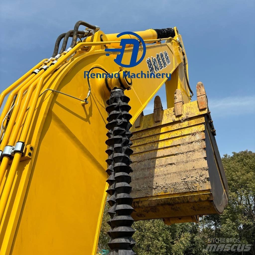 Komatsu PC450-8 Crawler excavators