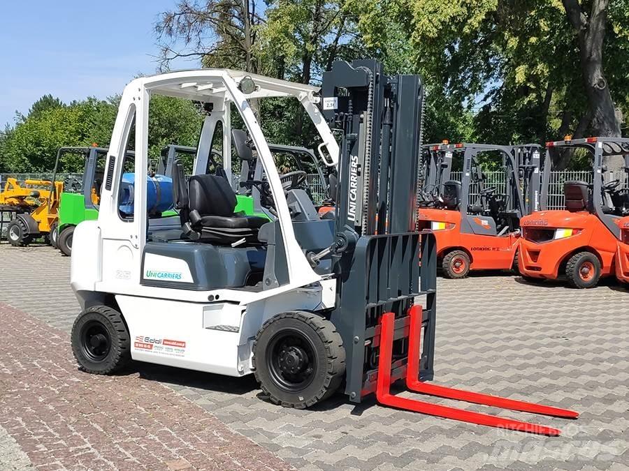 Nissan U1D2A25LH LPG trucks