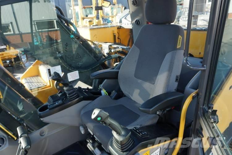 Volvo EC 250 E NL Crawler excavators