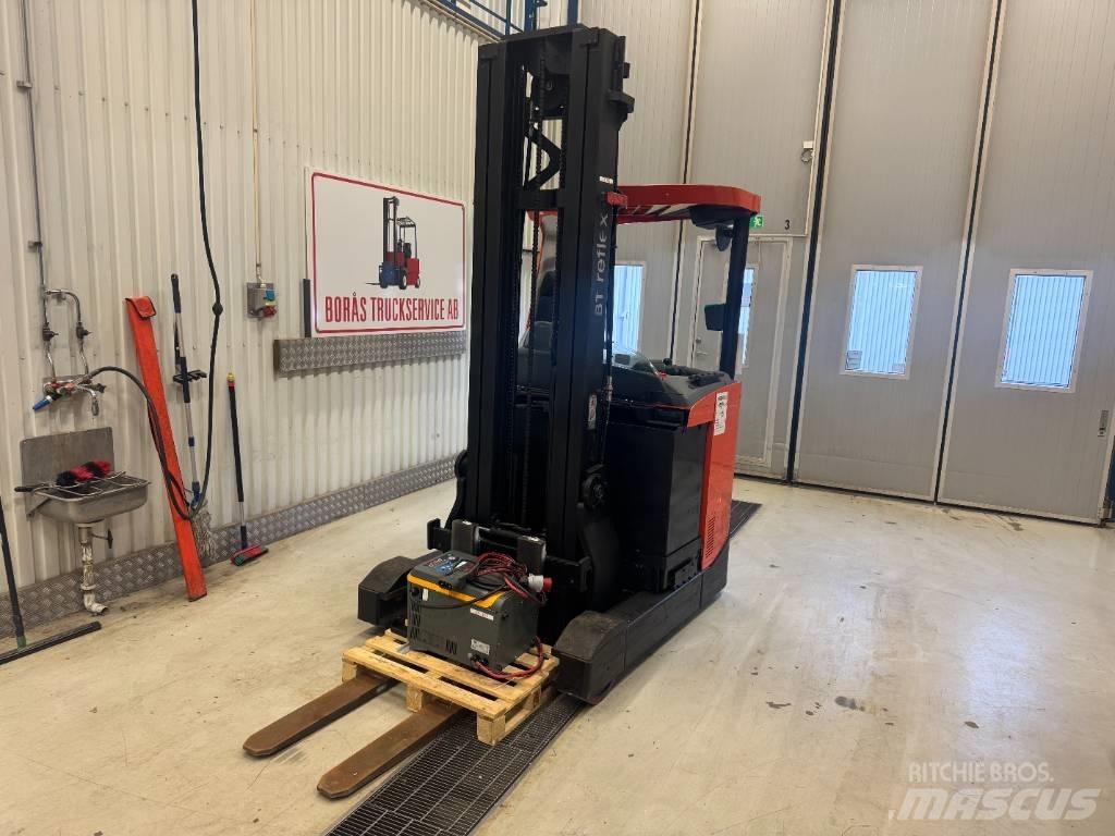 BT Toyota RRE 160 Reach truck