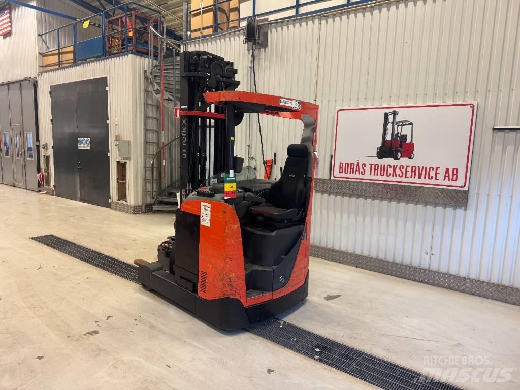 BT Toyota RRE 160 Reach truck