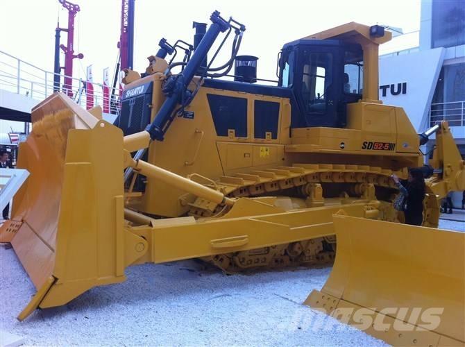 Komatsu d65ex-16 Crawler dozers