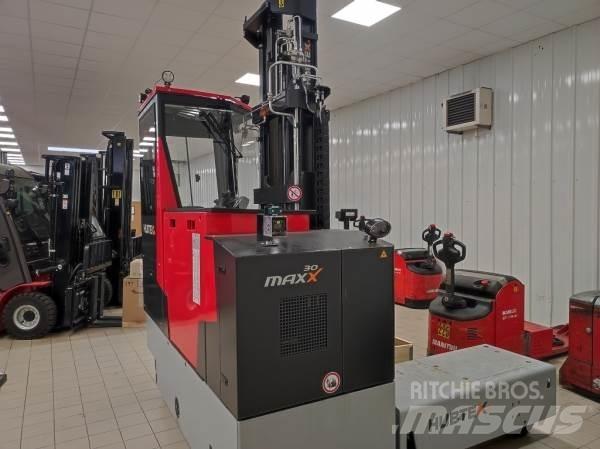 Hubtex MAXX 30 Rough terrain truck