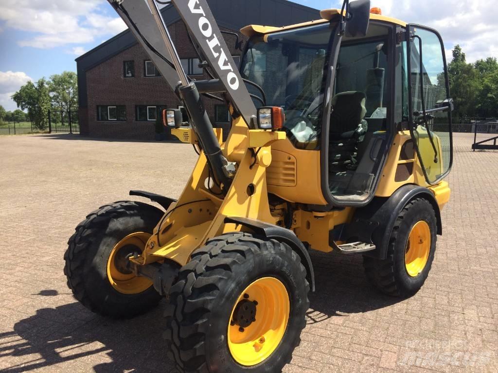 Volvo L 25 F Wheel loaders