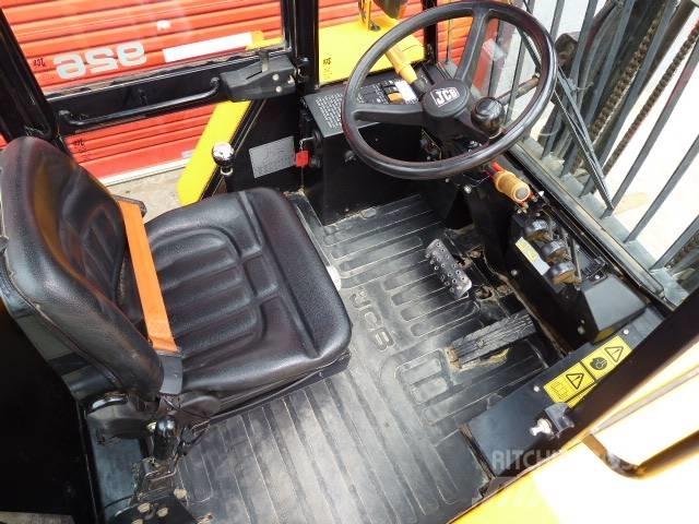 JCB 926 Rough terrain truck