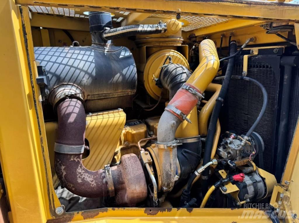CAT D 8 T Crawler dozers