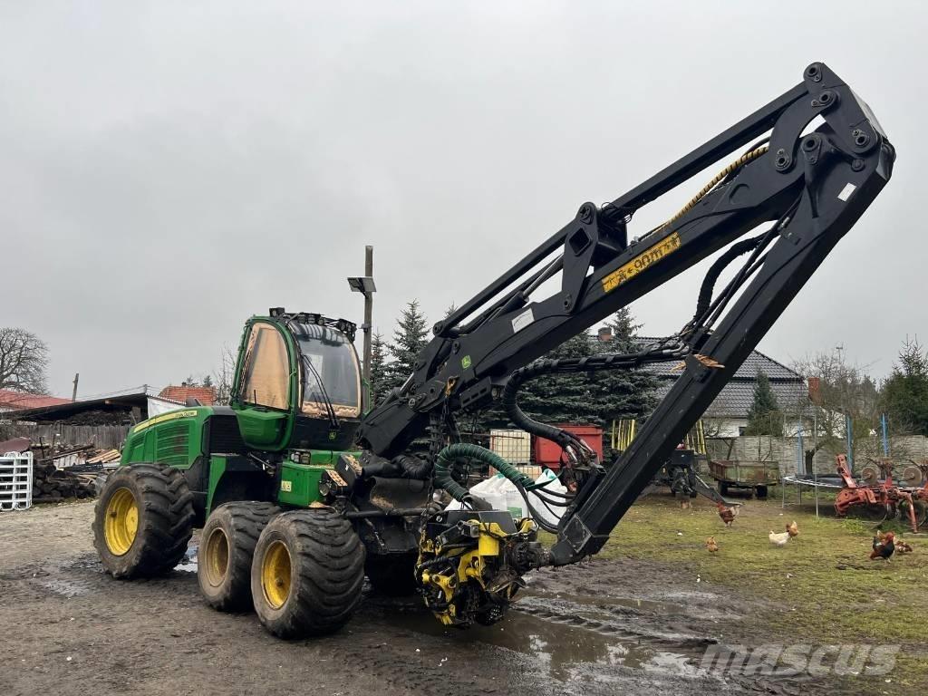 John Deere 1170 E Harvesters