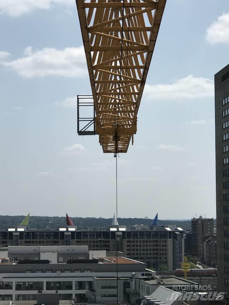 Liebherr 110 EC-B 6 Tower cranes