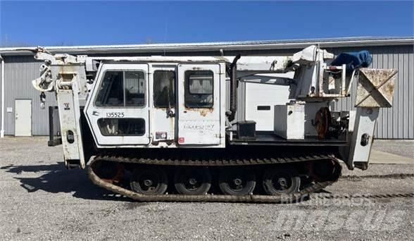 Altec D845ATR Truck mounted platforms