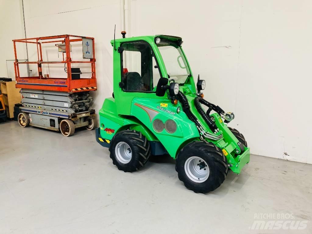 Avant 635 Mini loaders
