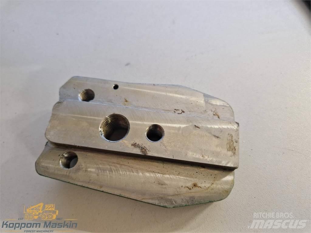 Rottne 046-0303 Harvester heads