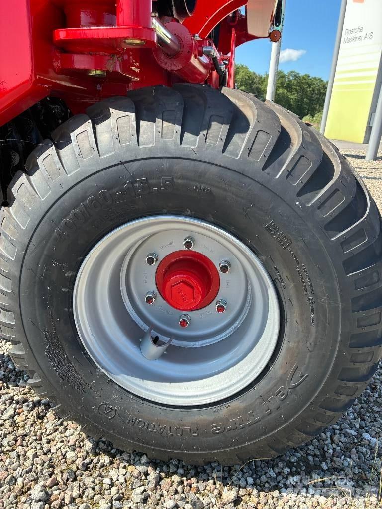 He-Va Tip-Roller Farm machinery