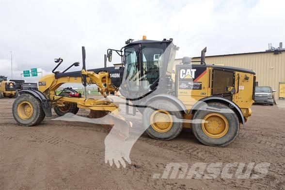 CAT 140M Graders