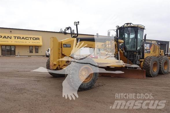 CAT 14M Graders