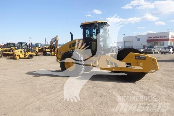 CAT CS10GC Single drum rollers
