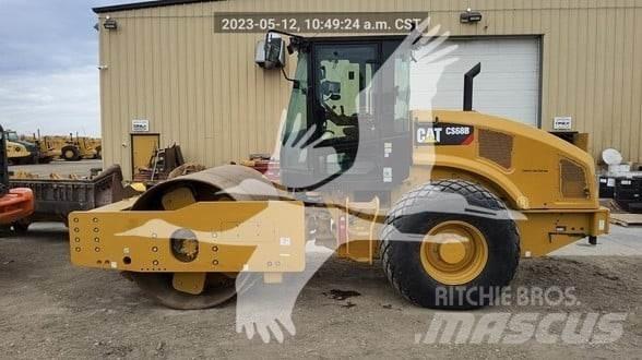 CAT CS68B Single drum rollers