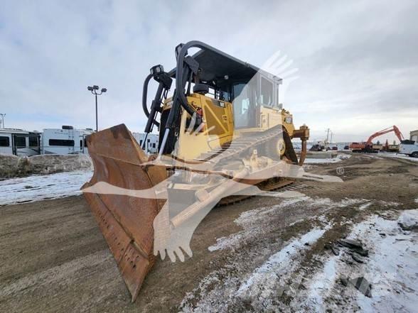 CAT D8T Crawler dozers