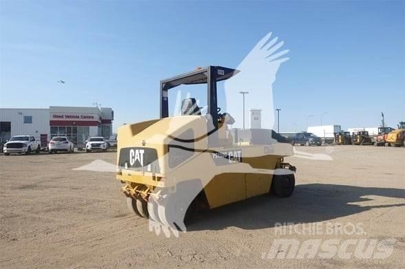 CAT PS-150C Pneumatic tired rollers