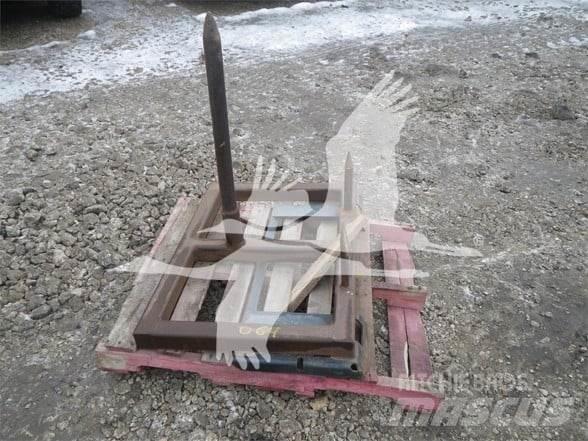 John Deere  Forks