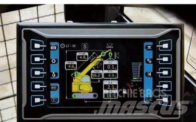 Maeda CC985-2 Track mounted cranes
