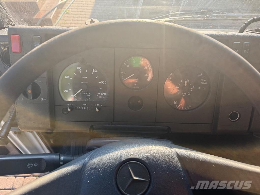 Mercedes-Benz 817 Truck mounted platforms