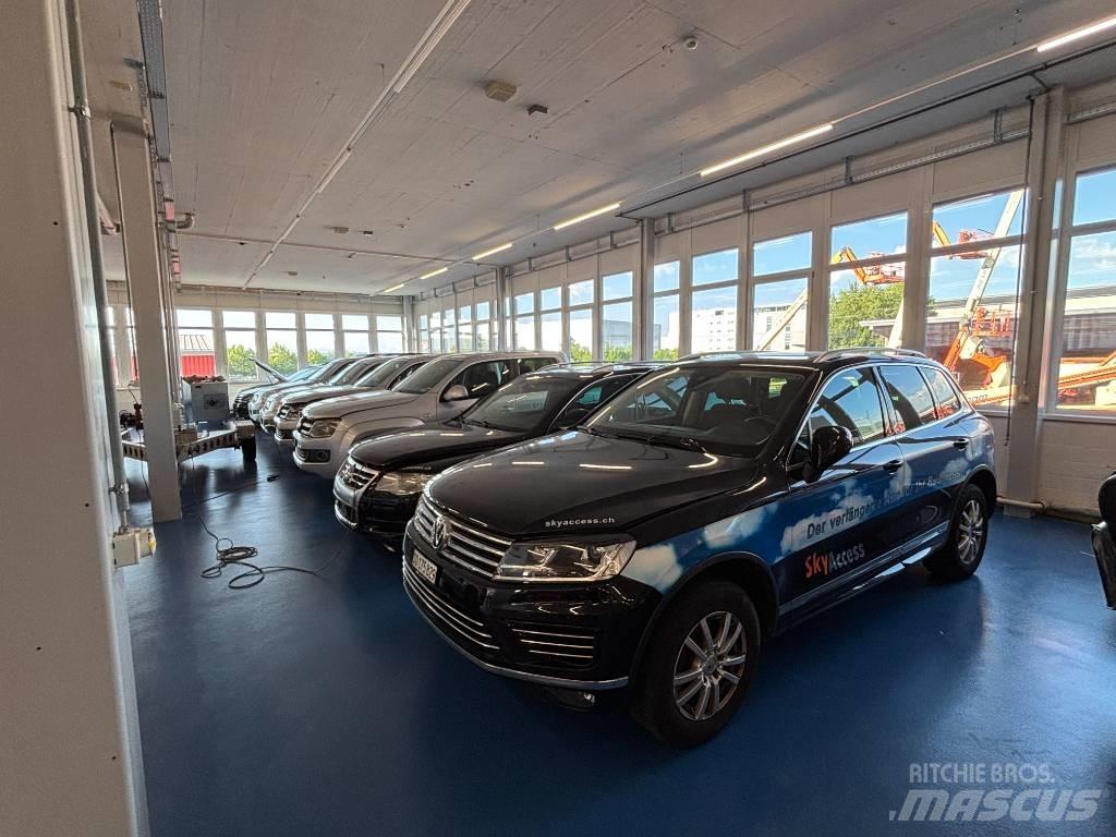Volkswagen Amarok Cross-country vehicles
