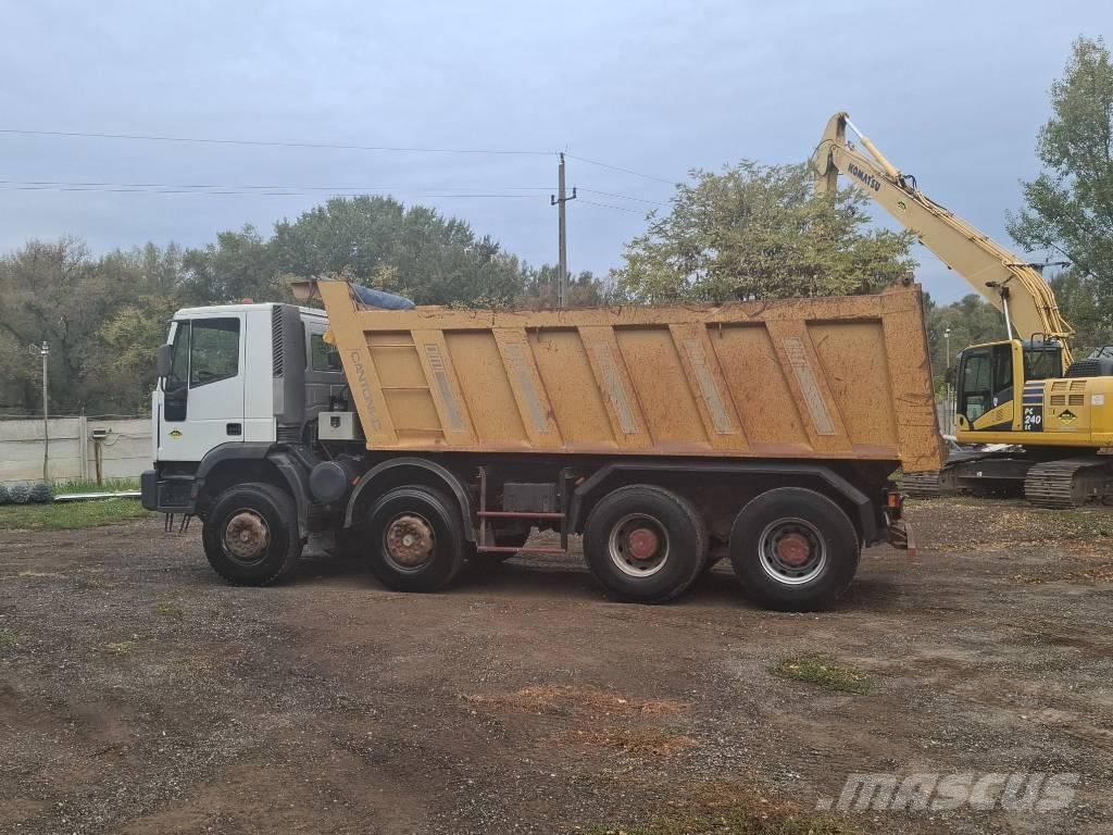 Iveco Trakker 440 Tipper trucks