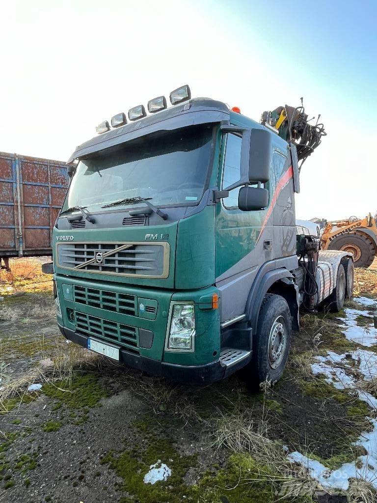 Volvo FM 12 Timber trucks