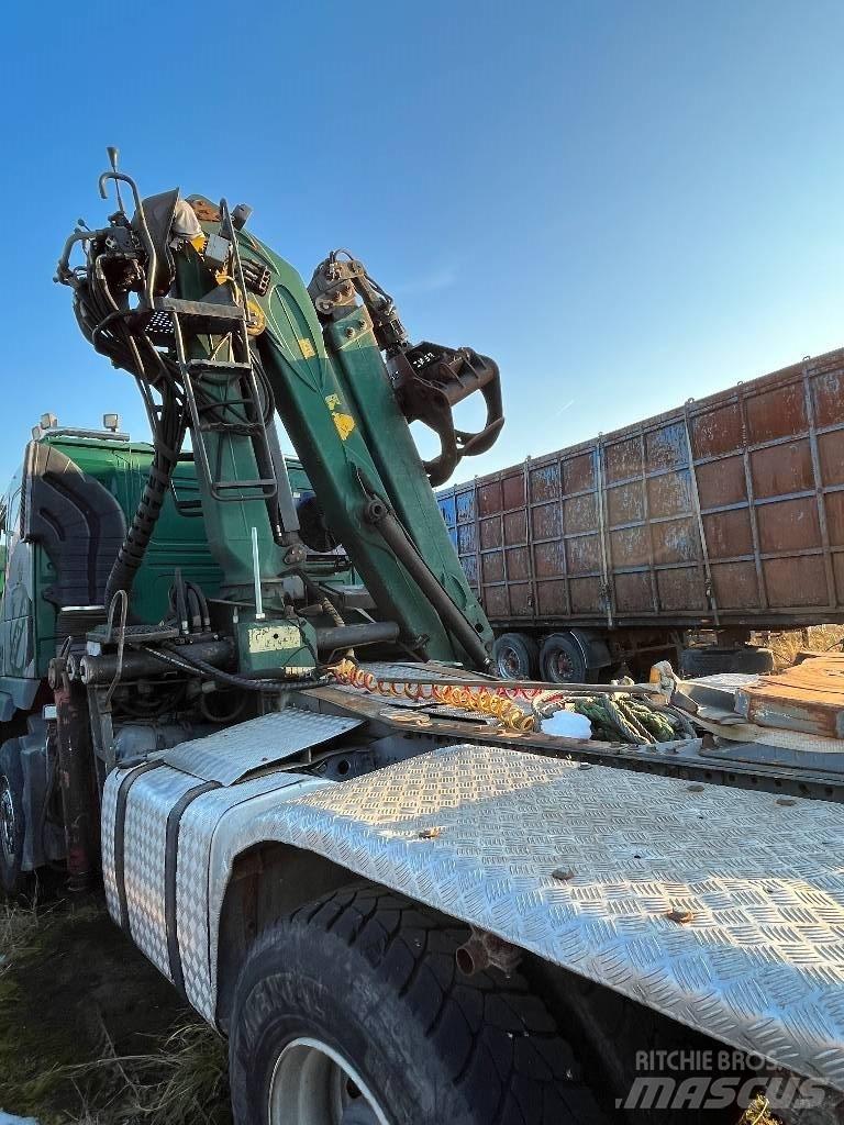 Volvo FM 12 Timber trucks