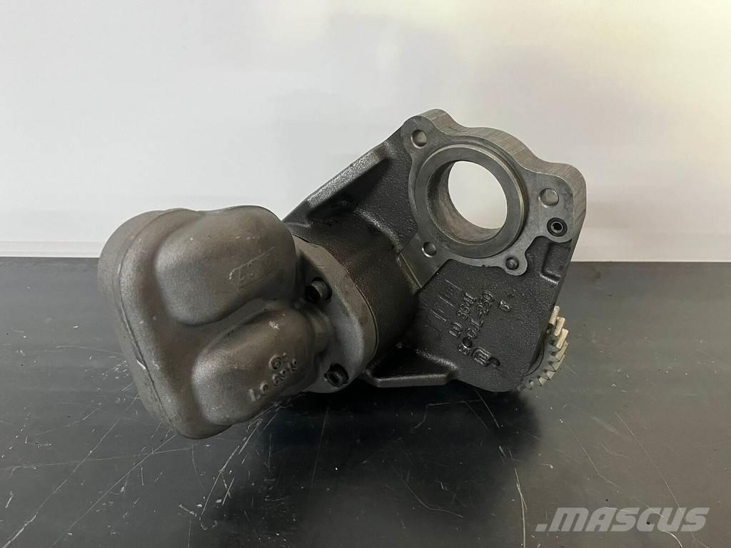 Liebherr Olie pomp Other components