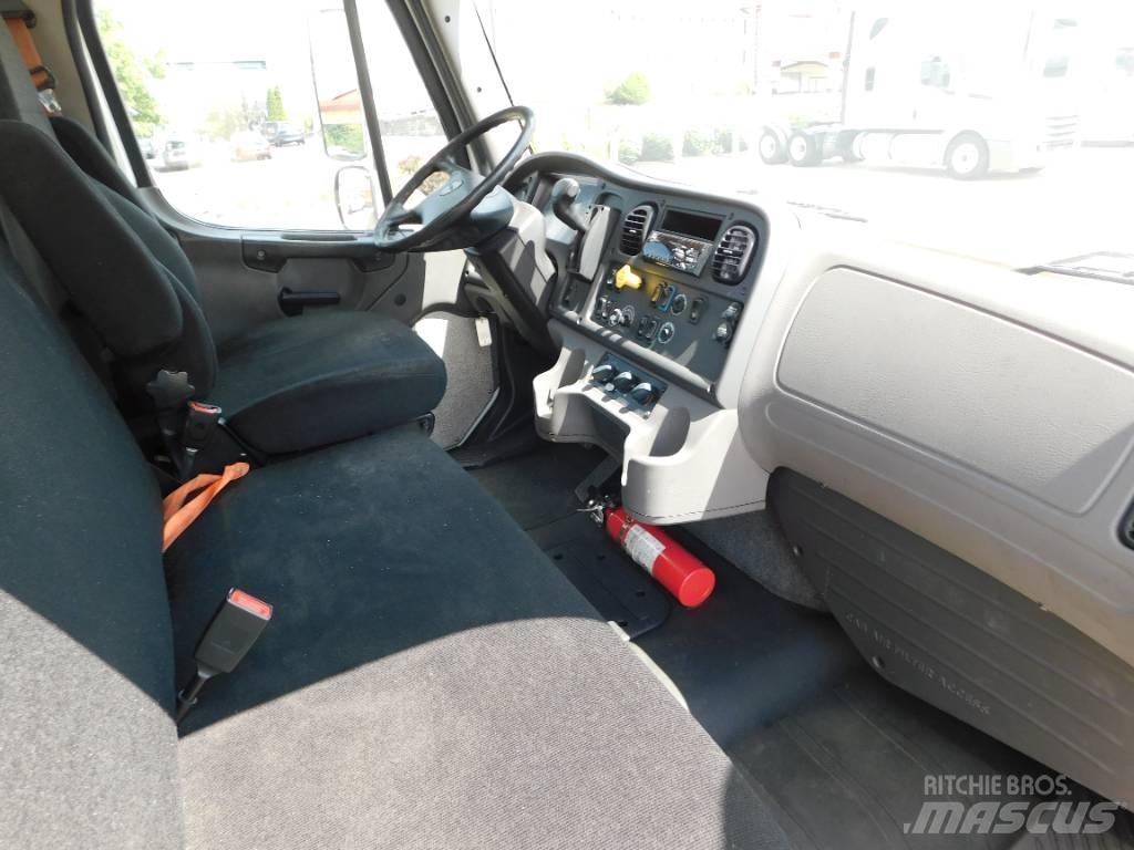 Freightliner M2 Container trucks
