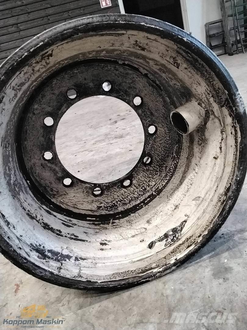 Gremo 950f 20x22,5 Tyres, wheels and rims