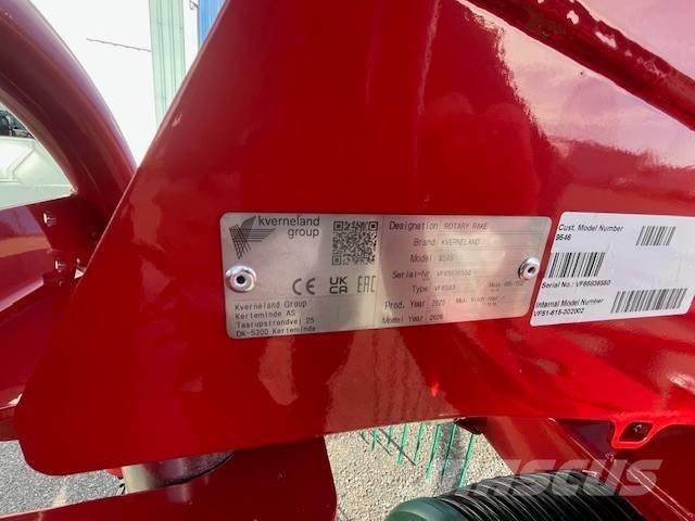 Kverneland 9546 Windrowers