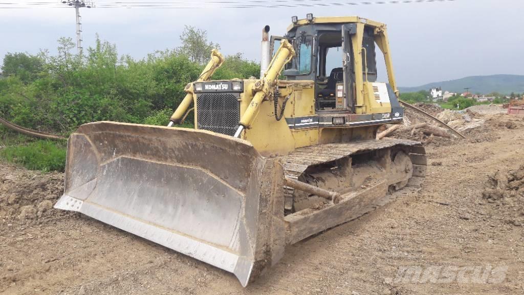 Komatsu D 85 P-21 Dozers