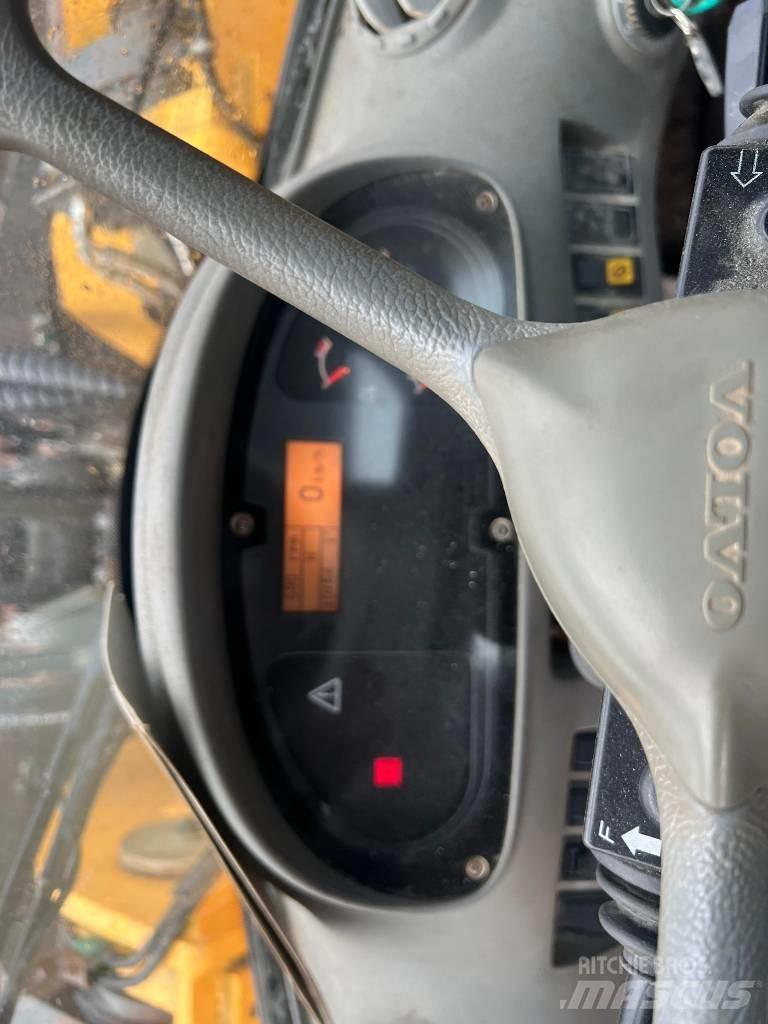 Volvo L 220 E Wheel loaders