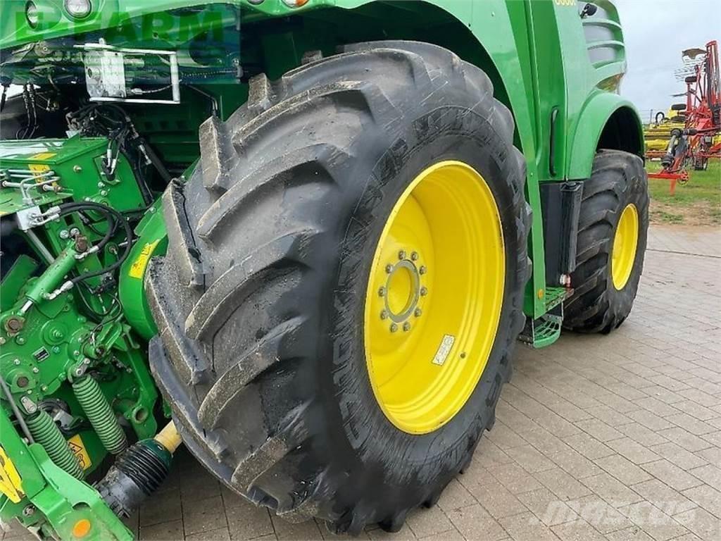 John Deere 8600 Forage harvesters