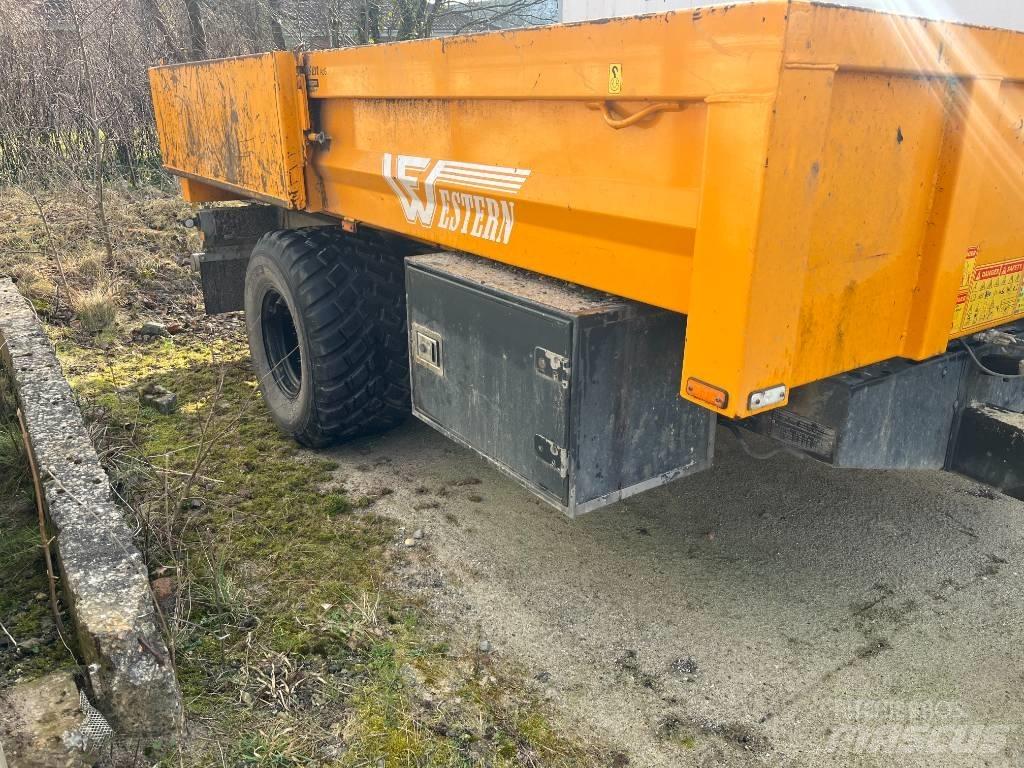 Western WF7LDH Tipper trucks