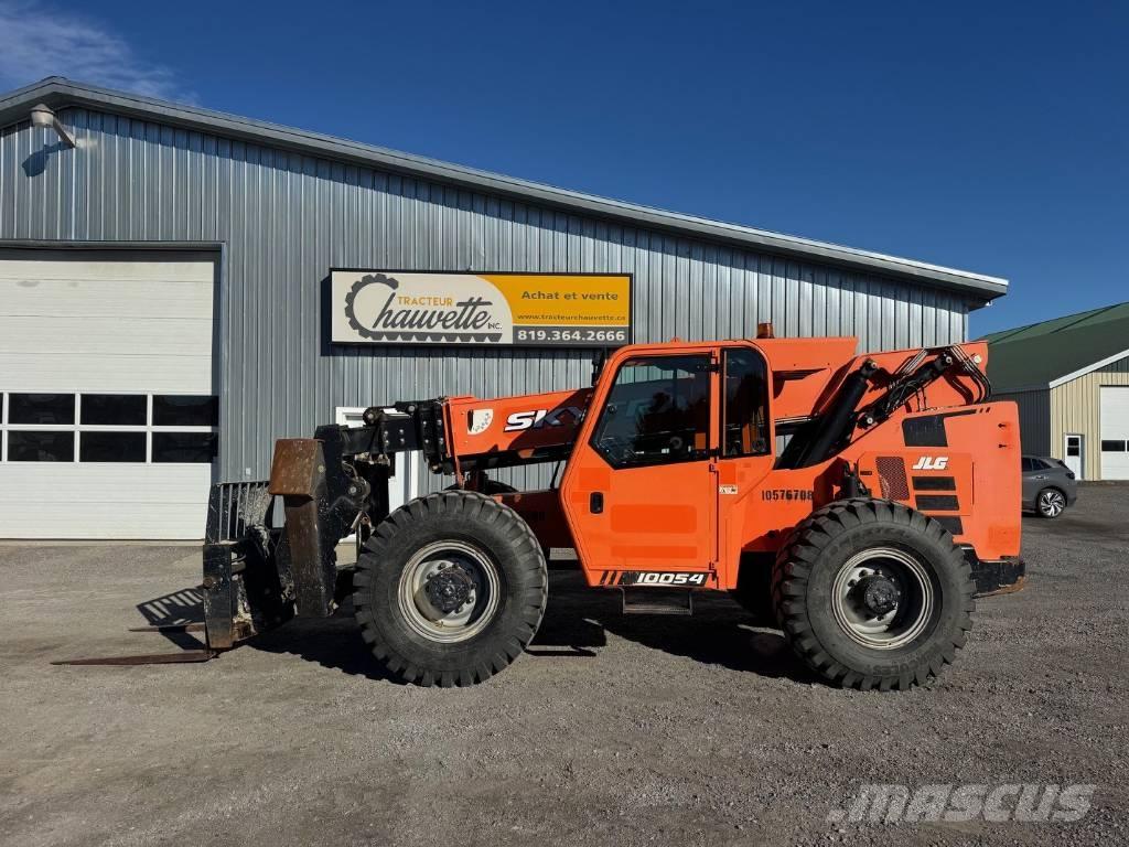 SkyTrak 10054 Telescopic handlers