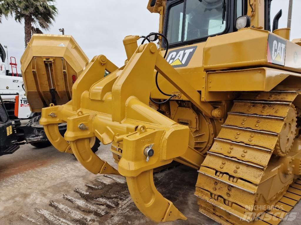 CAT D 6 T XL Crawler dozers