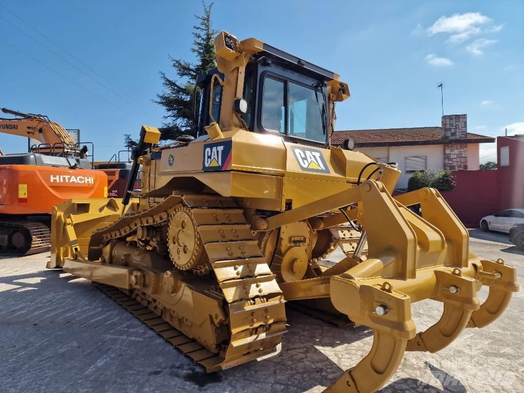 CAT D 6 T XL Crawler dozers