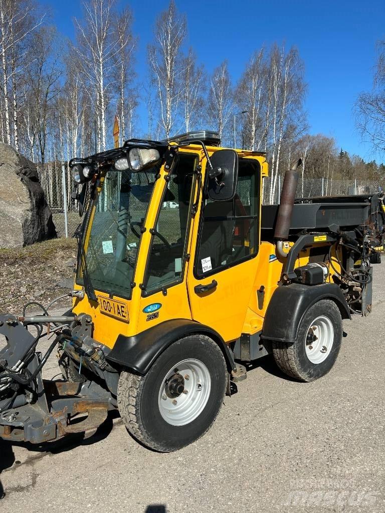 Wille 265 Compact tractors