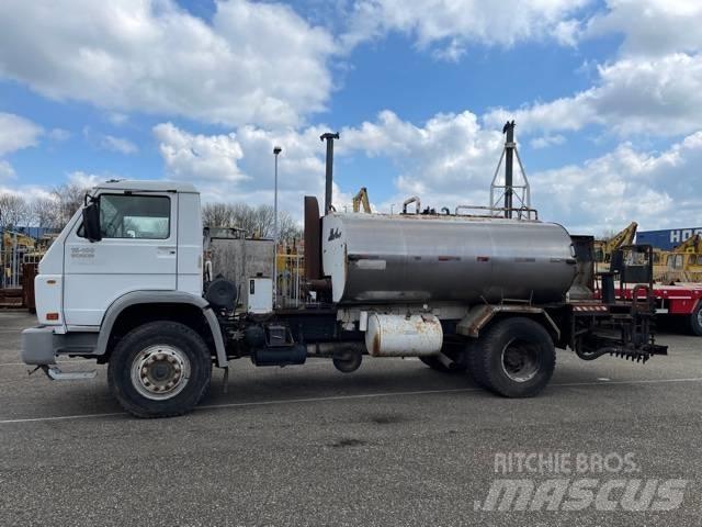 Volkswagen 15-180 Bitumen sprayers