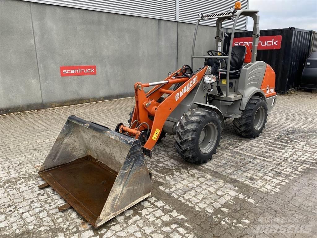 Weycor AR380 Agrar Multi-purpose loaders