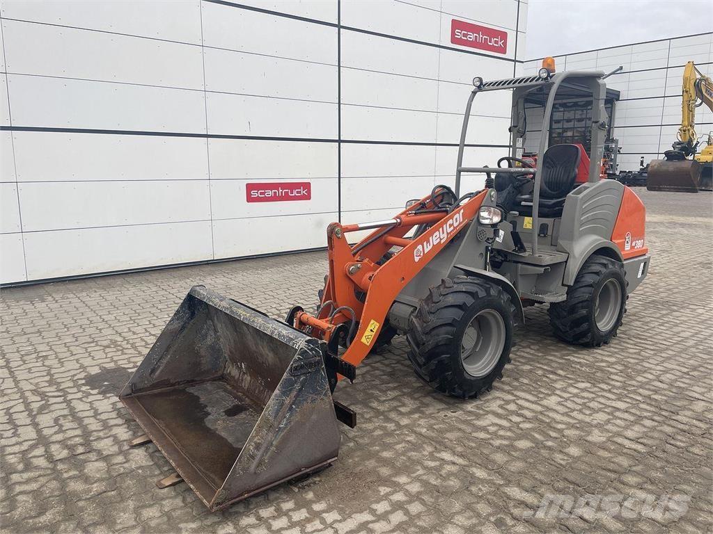 Weycor AR380 Agrar Multi-purpose loaders