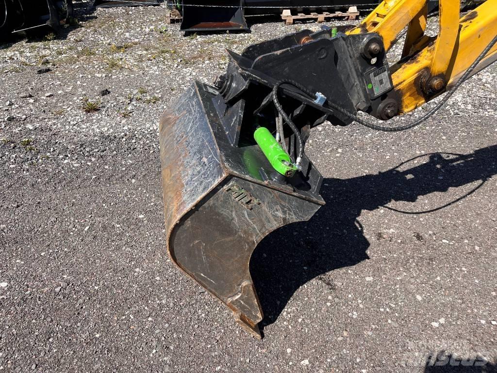 Komatsu Wb97S 8E0 Backhoe