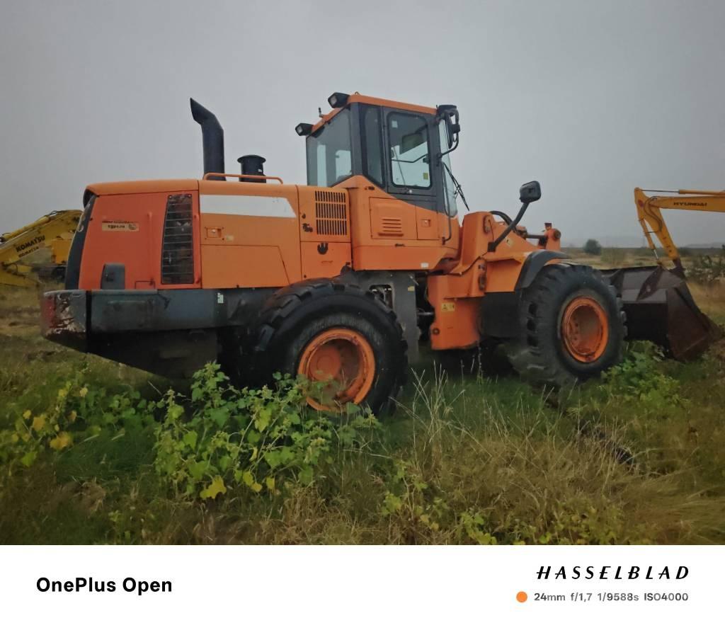 Doosan DL 300 Chassis and suspension