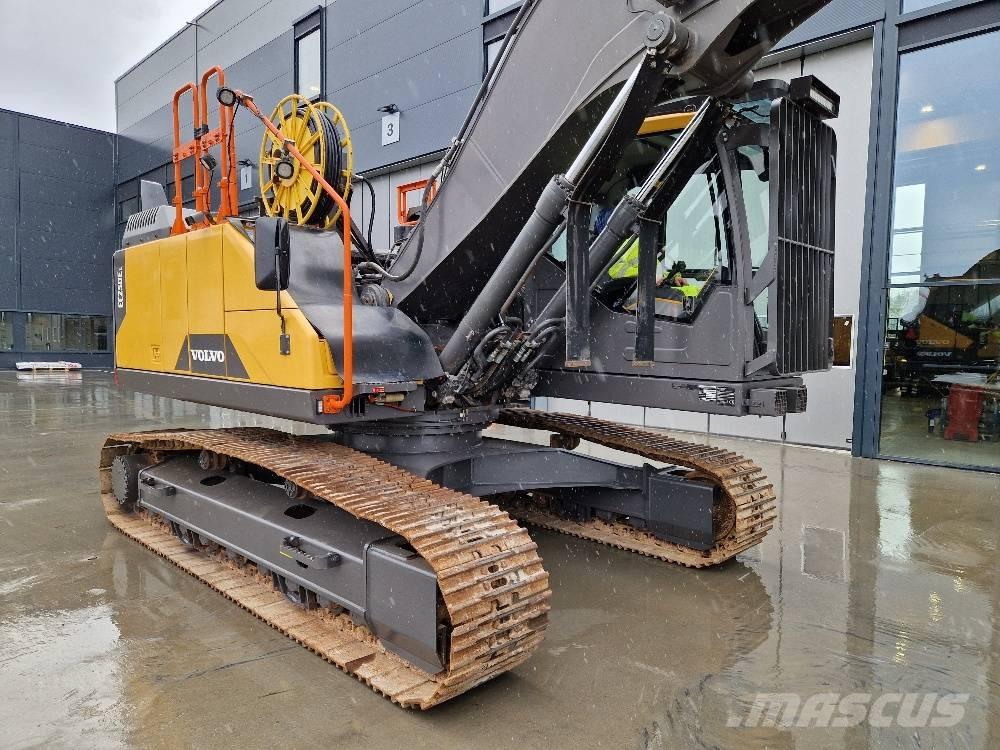 Volvo EC250EL Crawler excavators